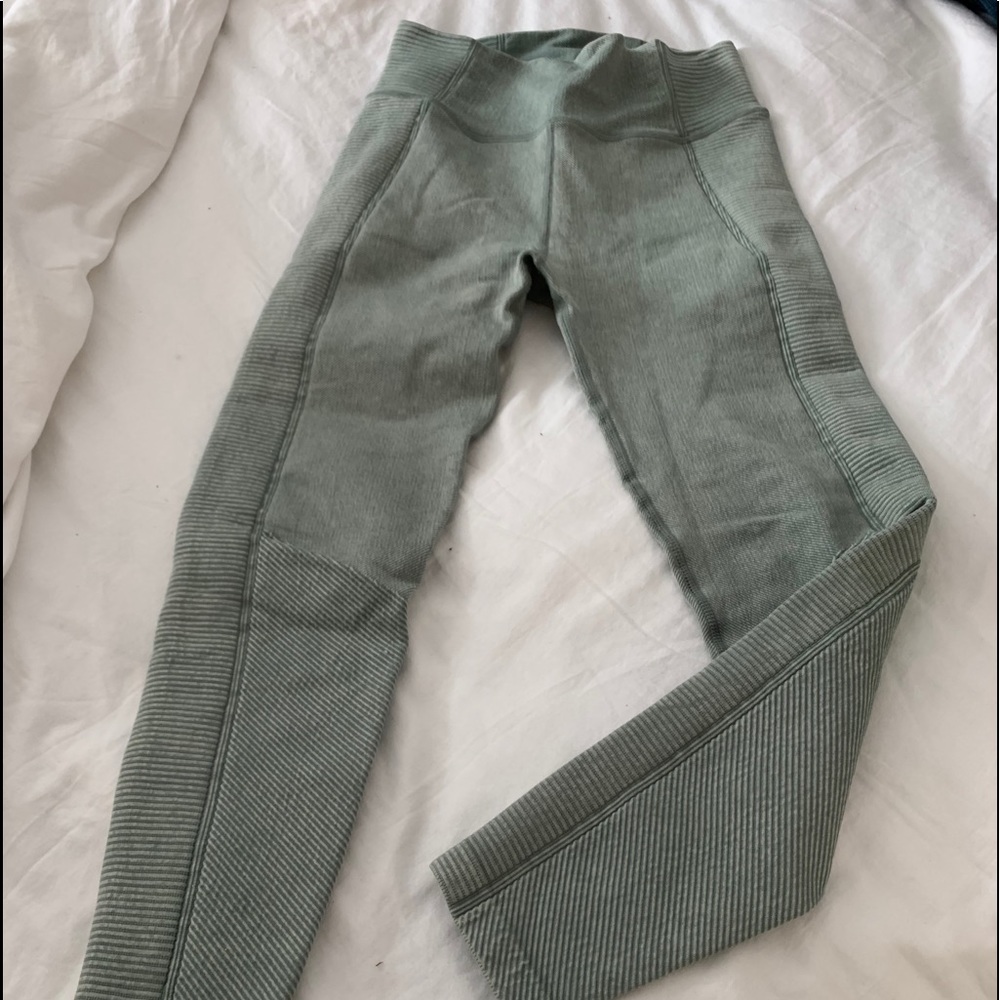 Aeropostale leggings. Brand new